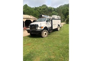 2009 Ford F750  Truck-Service